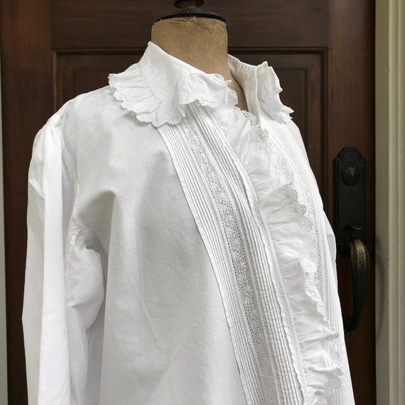 Antique French Ruffled Nightgown, Handsewn Broderi