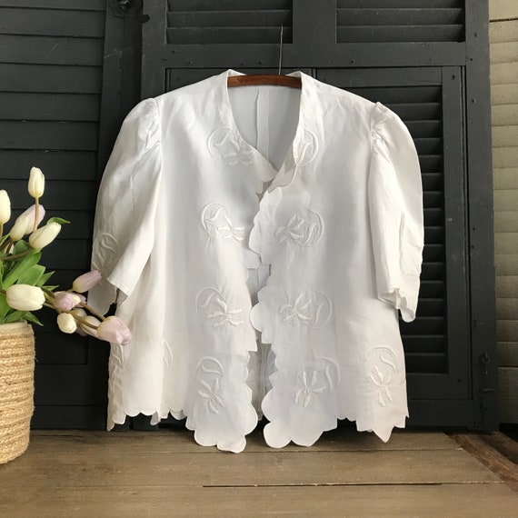 Antique French Linen Jacket, Heirloom Hand Embroi… - image 1