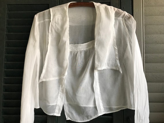 Antique Blouse, White Cotton Batiste, ca 1910s, P… - image 1