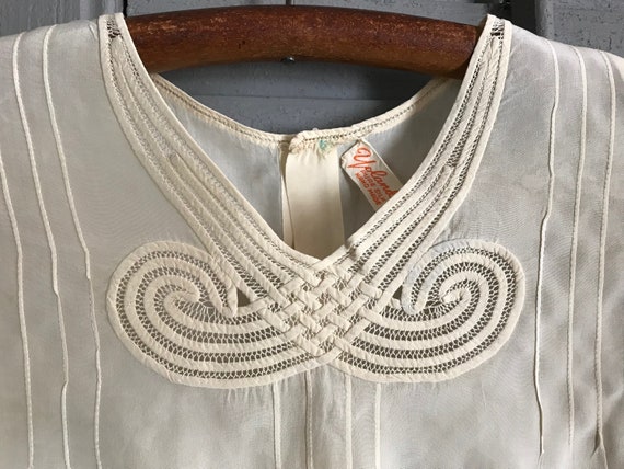 1930s Silk Blouse, Pure Silk, Handmade, Oyster Cr… - image 3