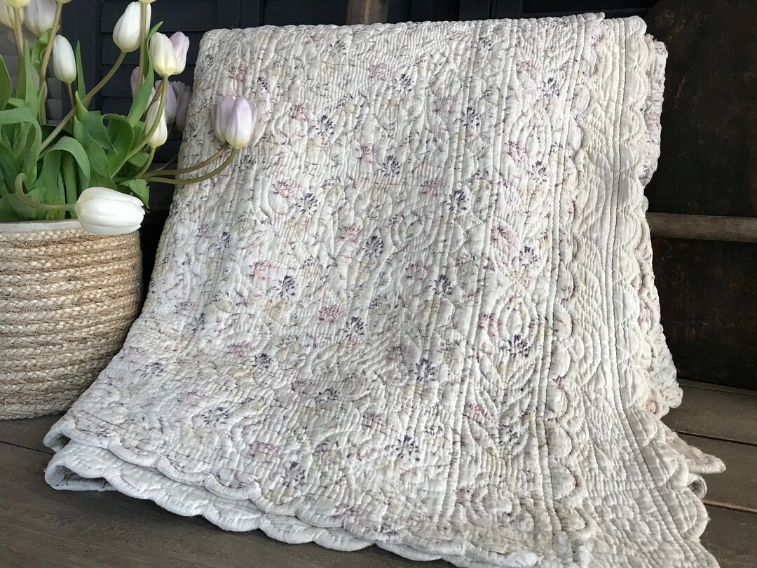 French Provencal Boutis Quilt, Heirloom Quilting Design, Bridal Wedding