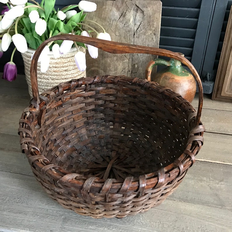 Antique Rustic Basket, Bentwood Handle, Willow Wicker Flower Basket, Farmhouse, Farm Table image 4