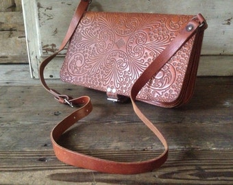 Bolso rústico de cuero con herramientas, 1970s Retro Saddle Bag Satchel Artisan Crafted