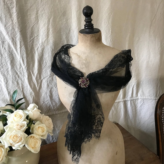 Black Lace Scarf, Chantilly Lace Shawl, Lappet Sca