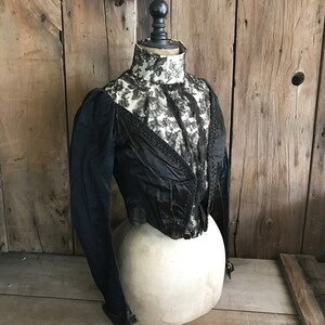 Antique Black Jacket, Victorian Steampunk, 1800s Silk and Lace Bodice image 2