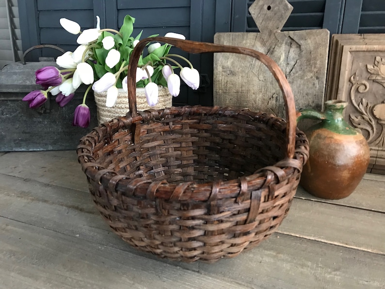 Antique Rustic Basket, Bentwood Handle, Willow Wicker Flower Basket, Farmhouse, Farm Table image 3