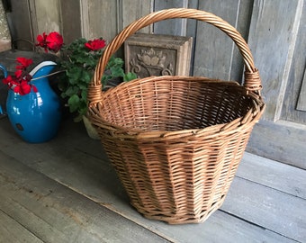 French Round Market Basket, Harvest, Shopping, Garden, Carry Handle, Farm Table, French Farmhouse