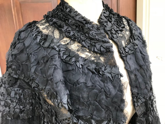 French Black Silk Lace Cape, Dentelle de Chantill… - image 10