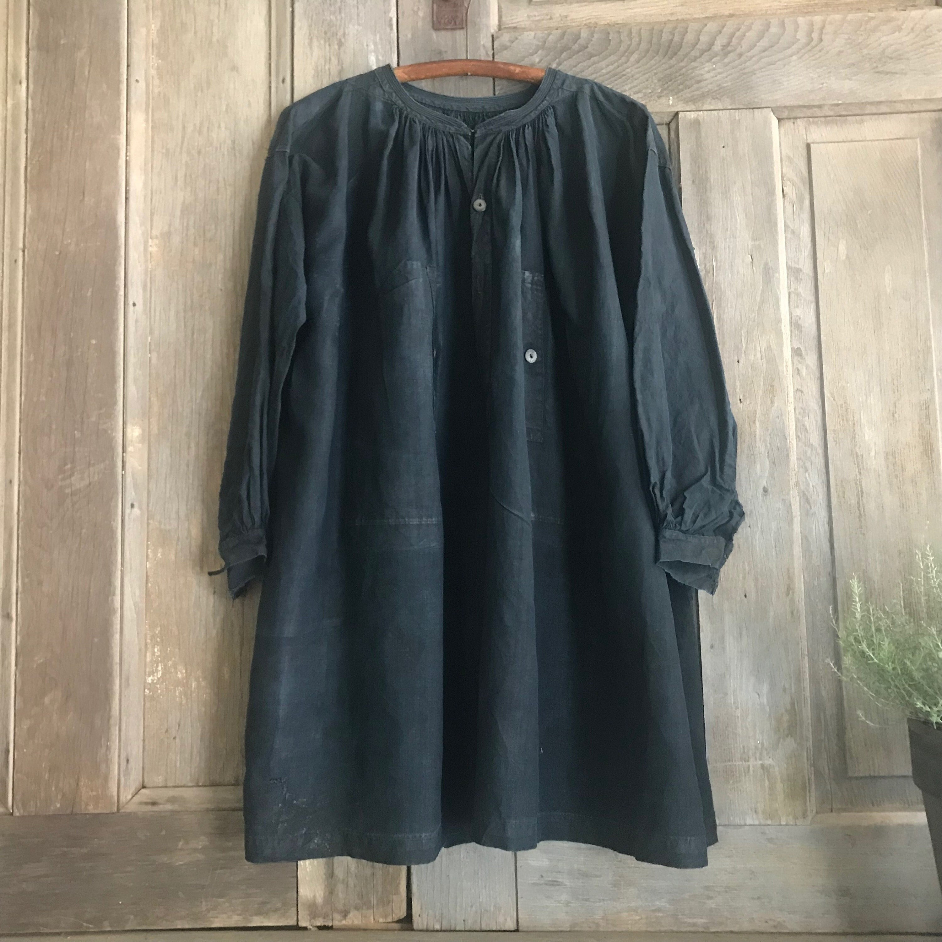 French Indigo Maquignon Biaude, Original Buttons, Chemise, Artist Smock, Homespun, Peasant Work Chore Wear Farmhouse - Etsy French Indigo Maquignon Biaude, Original Buttons, Chemise, Artist Smock, Homespun, Peasant Work Chore Wear Farmhouse - Etsy
