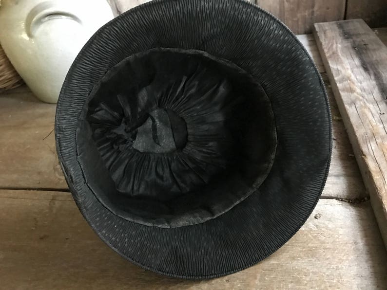 1920s French Cloche Hat, Black Chiffon, Pleated Textured image 8