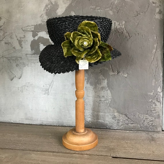 1940s Black Straw Hat, Moss Green Velvet Bow, Ori… - image 5