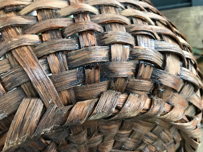 Antique Rustic Basket, Bentwood Handle, Willow Wicker Flower Basket, Farmhouse, Farm Table image 10