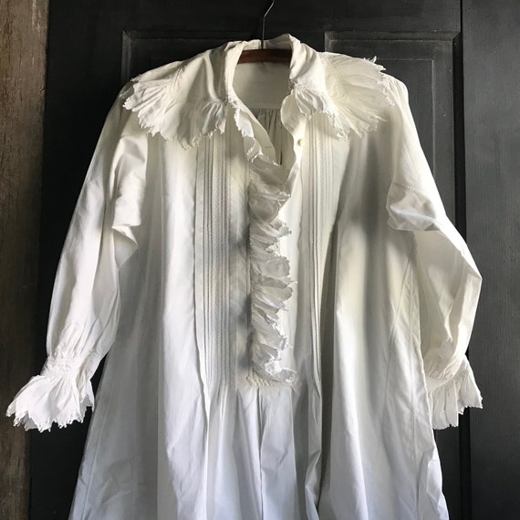 Antique French Ruffled Nightgown Chemise Nightdress 1800s Lace Ruffle Collar White Cotton Lace Monogram French Farmhouse Etsy UK