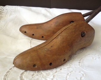 Vtg French // Wood & Iron Cobblers Shoe Form