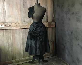 Antike Französische Chore Wear Rock, Schürze, Strümpfe, Bauern Arbeitskleidung, 3er-Set