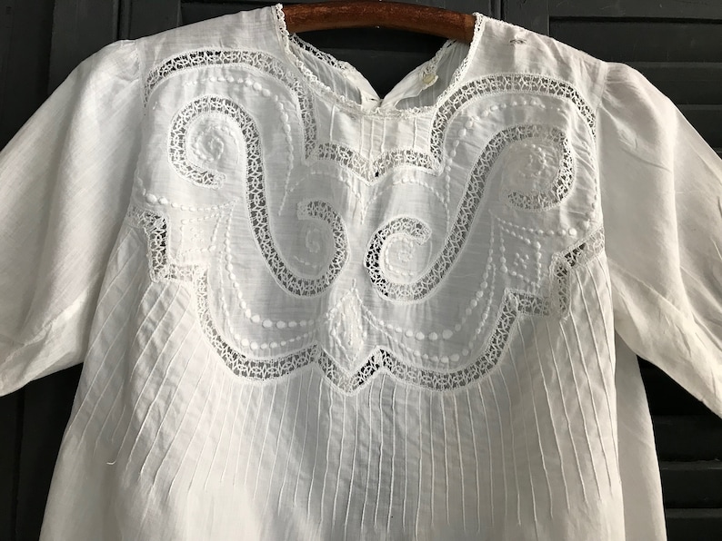 French Embroidered Lace Blouse, White Cotton Batiste, Edwardian, Period Clothing image 4