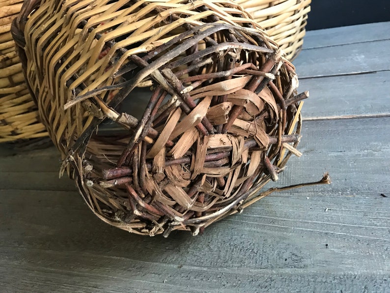 Rustic Farmhouse Basket Set, Nesting Storage Baskets, French Farmhouse, Farm Table, Farmstead, Graduating Set of 3, Damages image 9