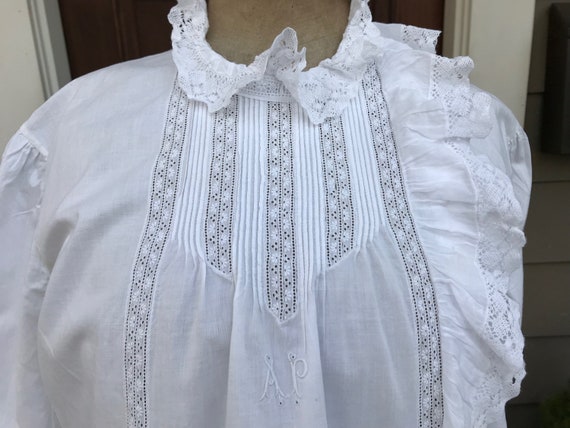 French Chemise Trousseau Blouse, Ruffle Peasant S… - image 3