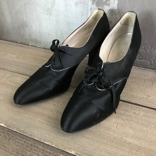 1920s Black Silk Satin Pumps High 