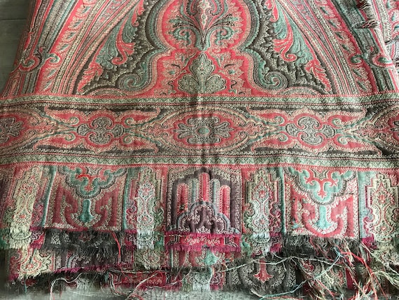 Antique Paisley Wool Shawl Throw Classic Traditional Design Finely Woven 19th C Victorian Project Fabric Damages Cutter View 4
