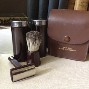 Gilette Travel Shaving Grooming Kit Sheffield England Mens Leather Case Bakelite image 4