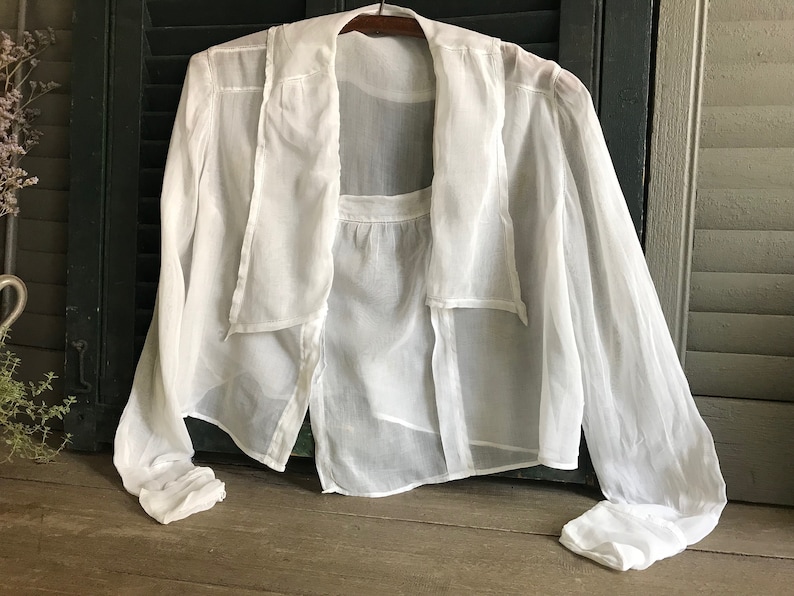 Antique Blouse, White Cotton Batiste, ca 1910s, Period Clothing image 6