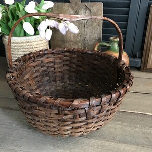 Antique Rustic Basket, Bentwood Handle, Willow Wicker Flower Basket, Farmhouse, Farm Table image 1