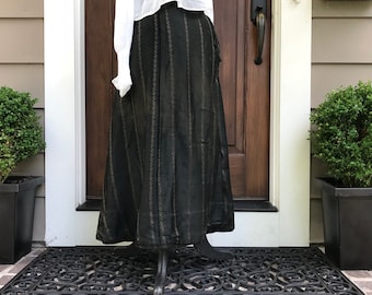 Antiker französischer schwarzer Wollrock, Bauern-Landkleidung, Anfang der 1900er Jahre
