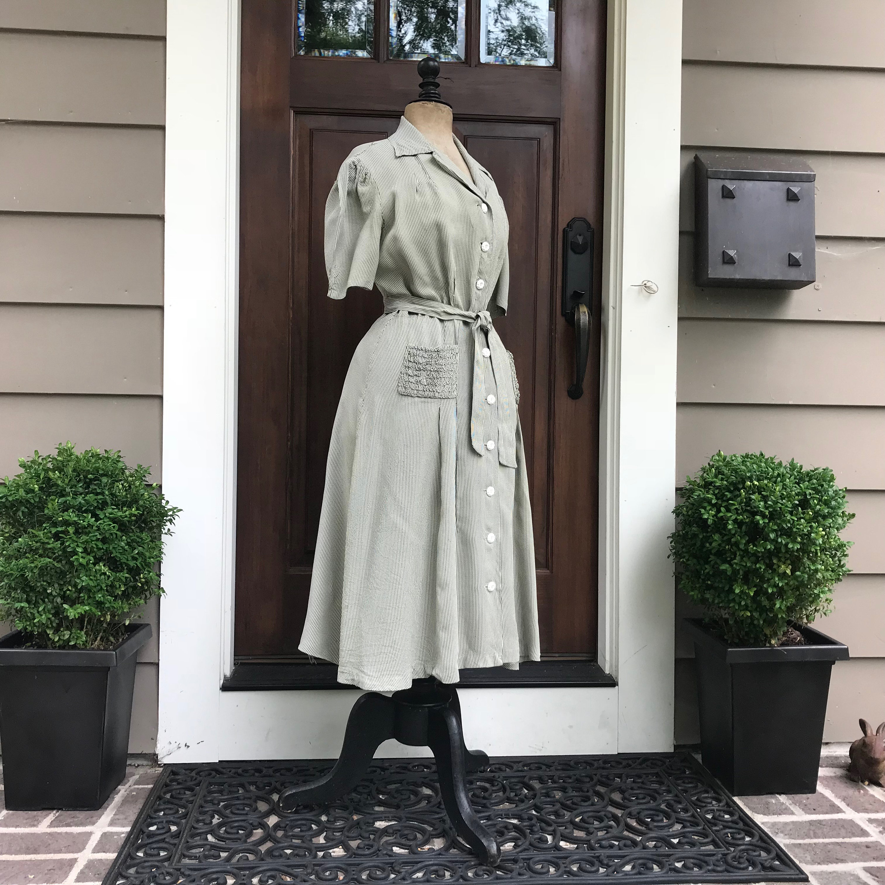 1940s Day House Dress, Houndstooth Check, Short Sleeve Dress