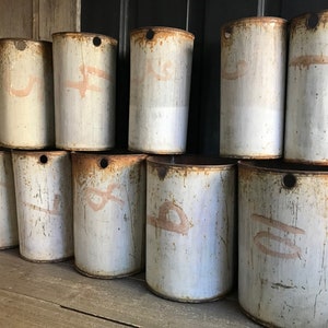 1 antiker Nesting Sap Bucket, nummeriert, Gartenvase, Ahornsirup, rustikale Bauernhaus-Gartendekoration, verkauft von jedem