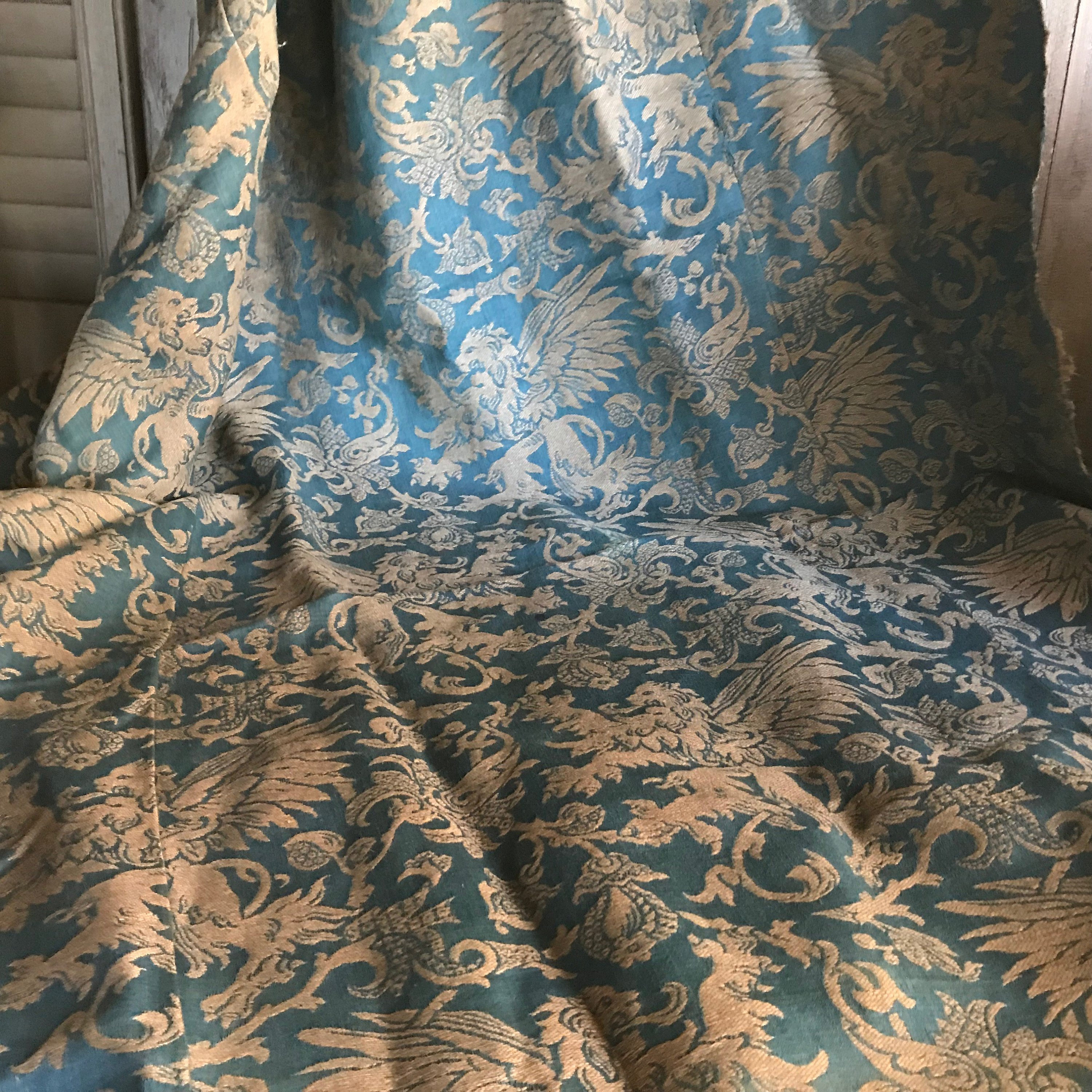 19ème C Français Textiles, rideaux, draperie, tissé Griffon héraldique Design, tissu d’ameublement, projet Textiles, décor de Château Français 19ème 19ème 19ème C Français Textiles, rideaux, draperie, tissé Griffon héraldique Design, tissu d’ameublement, projet Textiles, décor de Château Français e219ac