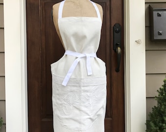 French White Linen Apron, Chef, Cook, Baker, French Farmhouse Cuisine, Front Pocket, Embroidered Monogram