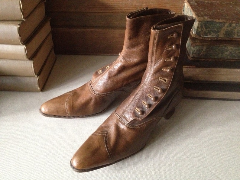victorian style boots with buttons