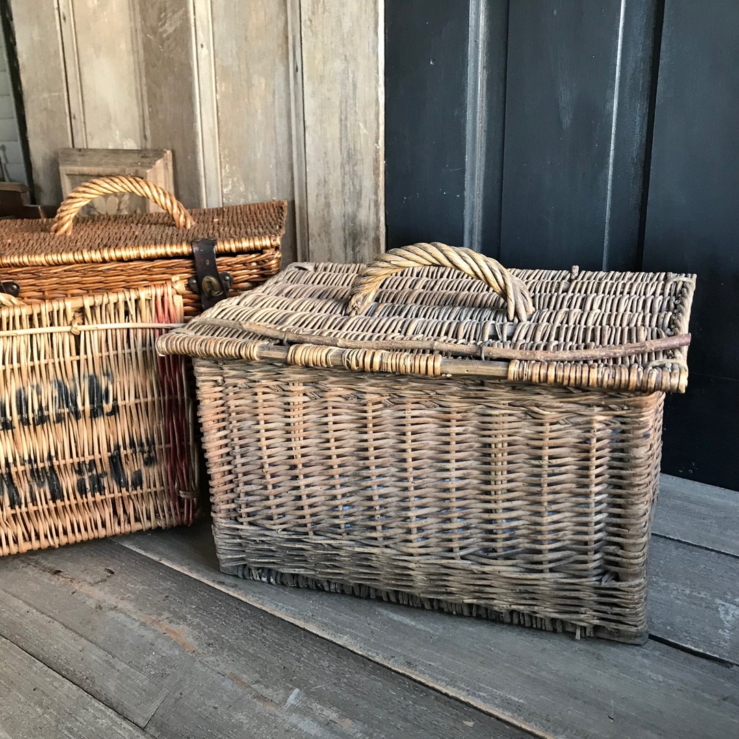 French Picnic Basket, Market Basket, Fishing, Dowel Closure, Top Carry Handle, French Farmhouse