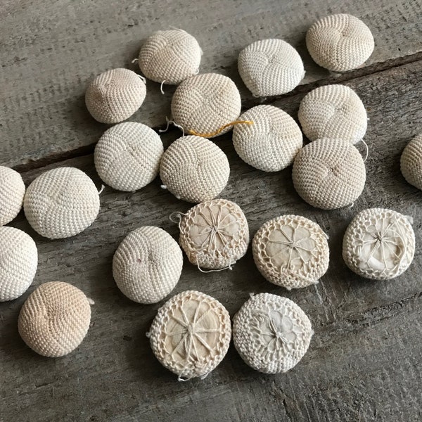 1 French Crochet Lace Linen Buttons, Antique Passementerie, Handmade