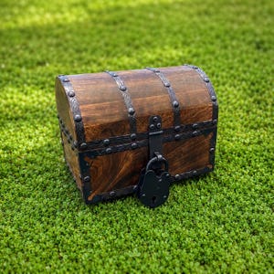 Wooden Treasure Chest Box with Iron Straps Lock and Keys Toy Storage
