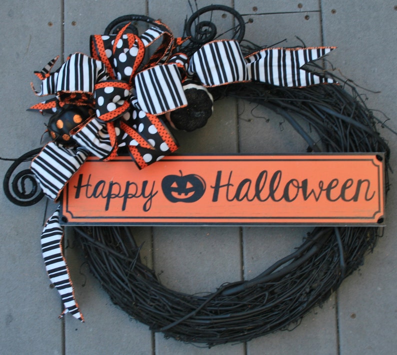 Happy Halloween Wreath image 1