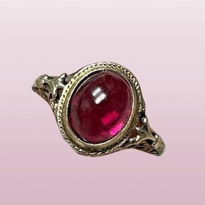 Ruby Cabachon 14K W.G Filigree Beautiful Antique Ring  5-1/2" x 8mm H X 6mm W