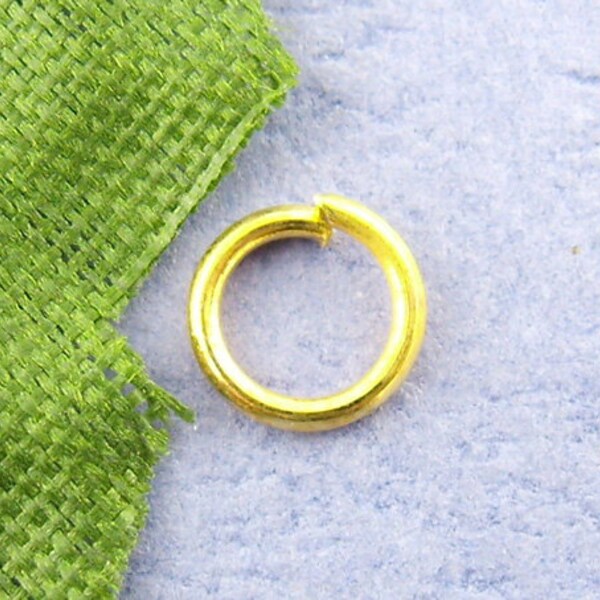 100 Gold Plated Jump Rings - 5mm x 0.7mm  - Jump Rings Gold - Lead Nickel Free (00255)