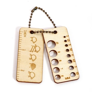Knitting Needle Gauge - Natural Wood Ruler - Measuring Tool (G571663)