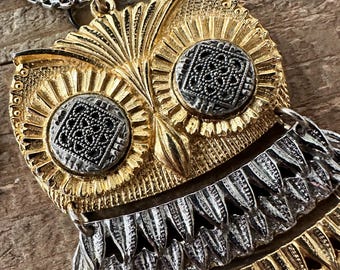 Vintage Upcycled Owl with Twinkle Button Eyes Articulated Necklace