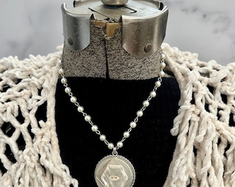 Triple Stacked Mother of Pearl Geometric Button Necklace