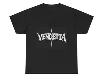 Camiseta gráfica Vendetta: Algodón grueso, corte holgado, estampado directo sobre la prenda.
