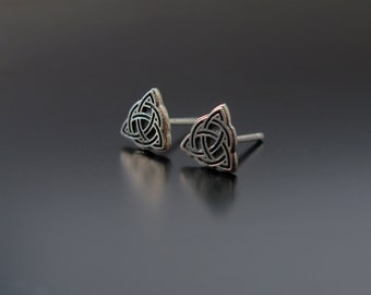 Valknut silver Earrings, trinity knot triangle studs, celtic knot earring posts, odin symbol studs, Celtic Triquetra earrings