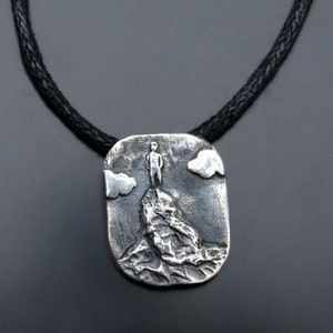 Pendentif haute montagne en argent, collier montagne Victory, pendentif obtention du sommet, bijoux de montagne, bijoux unisexes de montagne faits main