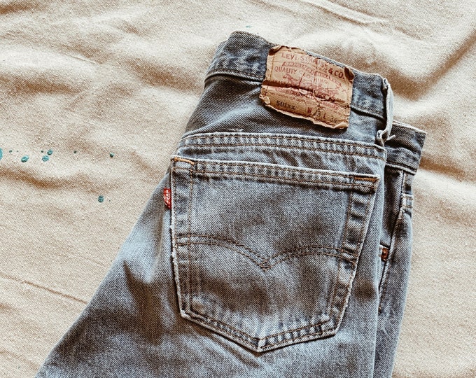 Levi's 501 jeans - size 29