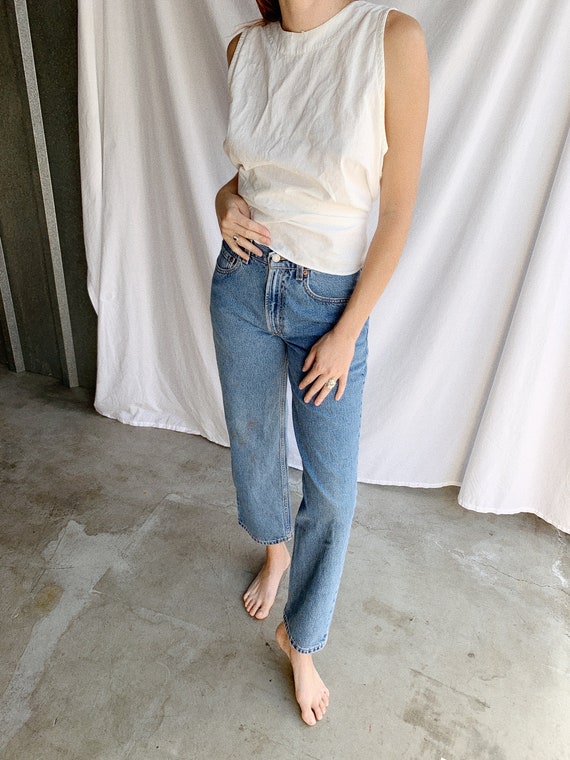 Levi's jeans - size 28