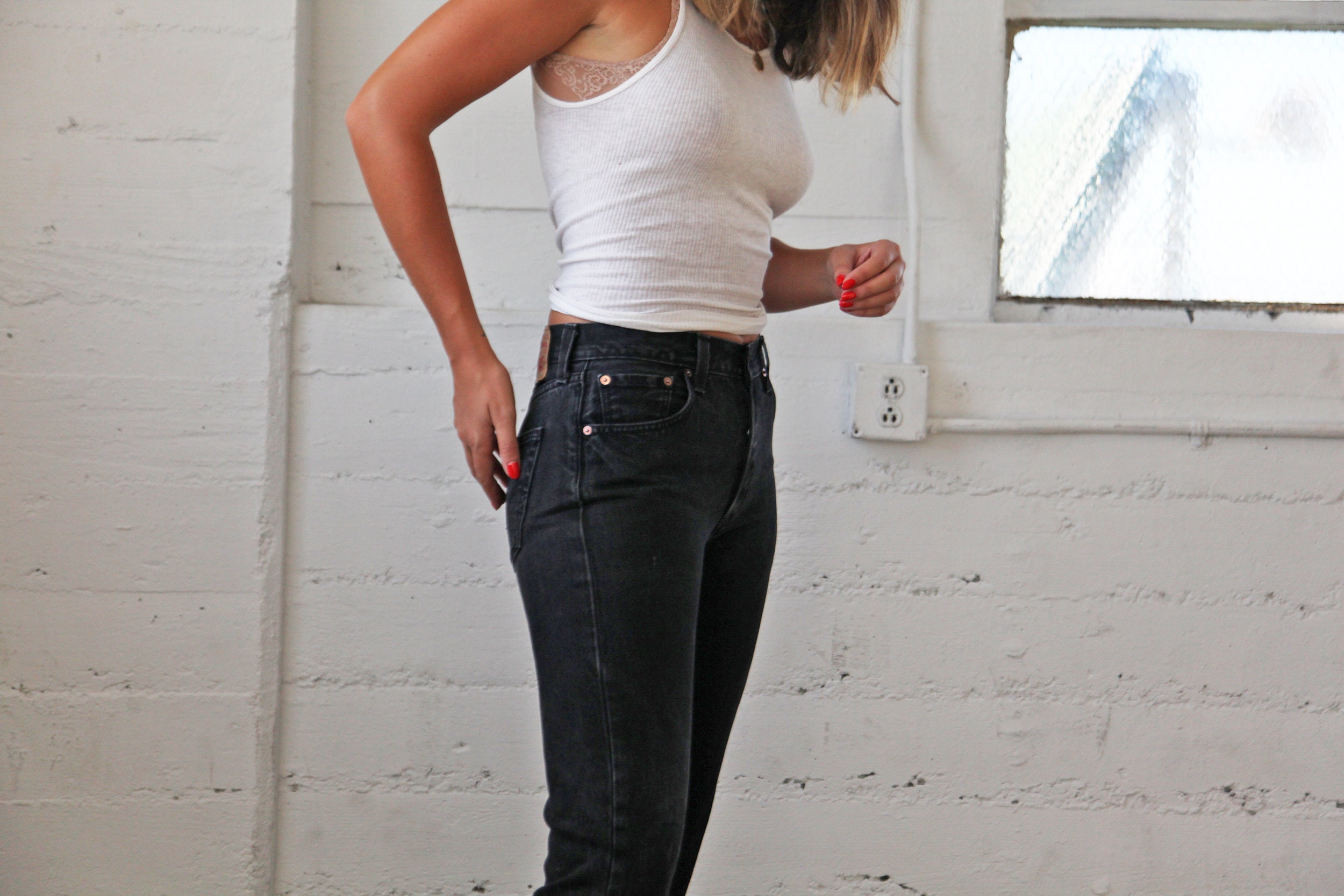womens black 501 levis
