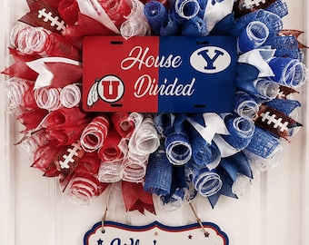 Coroa de flores "Casa Dividida": Decoração para fãs de futebol americano dos Utah Utes e BYU Cougars