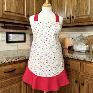 Linen Bib Apron: Vintage-Inspired Kitchen Utensil Print, Handmade